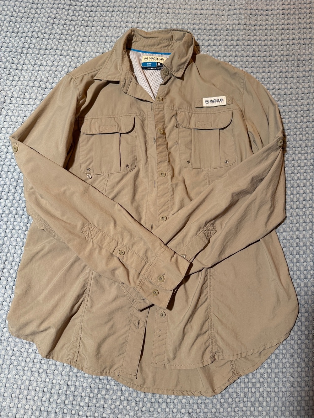 Magellan Outdoors Tan Long Sleeve Outdoor Fishing Shirt